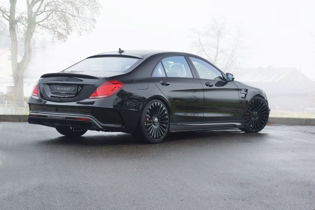 Mercedes S63 AMG M1000 Mansory.