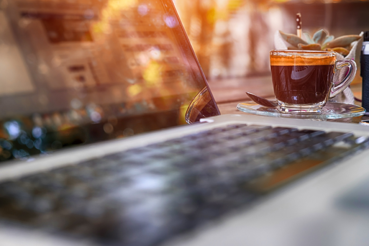 Background photo created by snowing - www.freepik.com