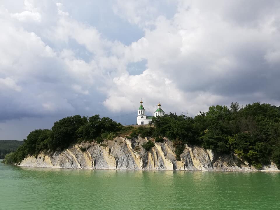 Абрау дюрсо фотография