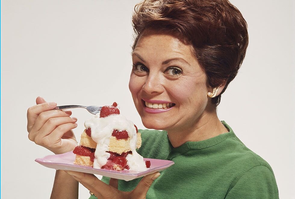 Ученые подтвердили, что сладкоежки стареют раньше остальных