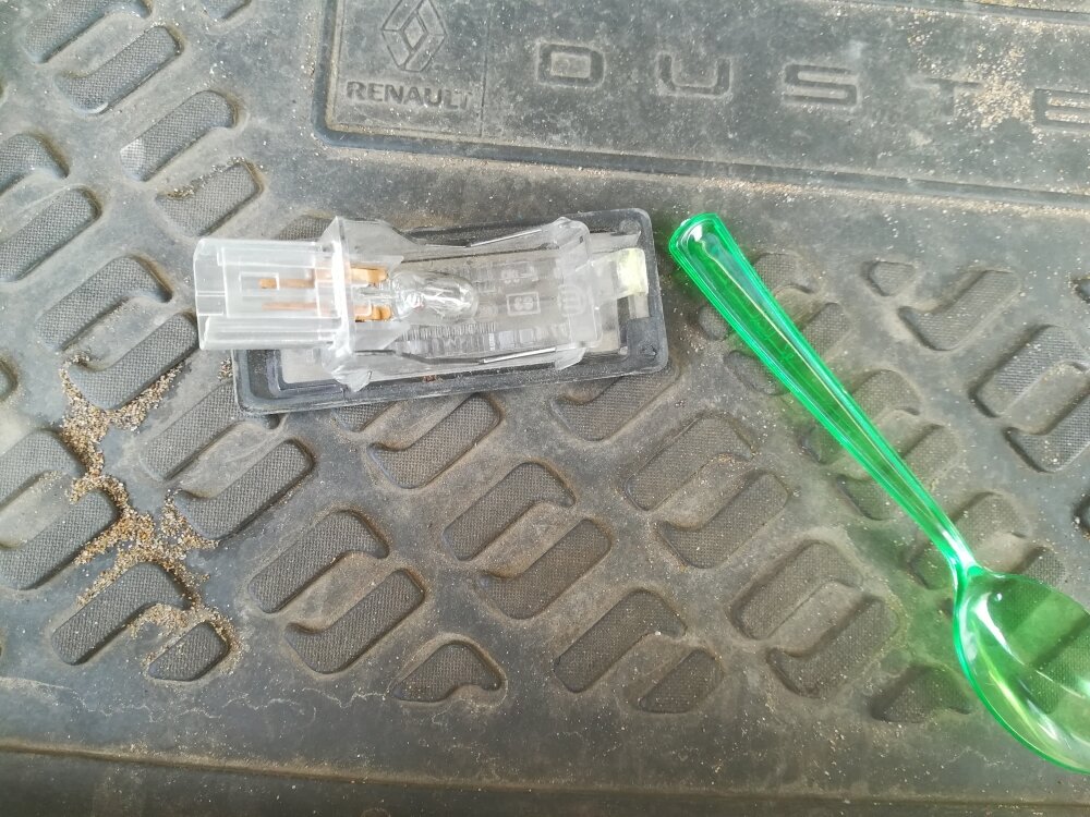 Плафончик и донор для защелки