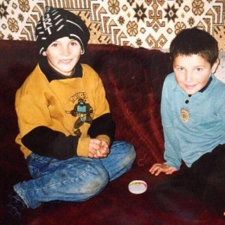 Хабиб с братом