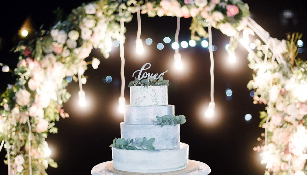 свадебный торт