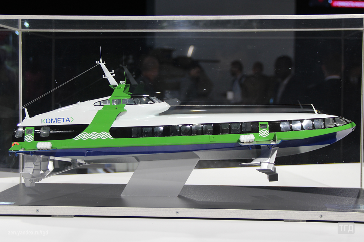 Судно спк комета. Теплоход комета иркутск ольхо. Теплоход комета 120м. Судно комета 120м. Спк комета 120.