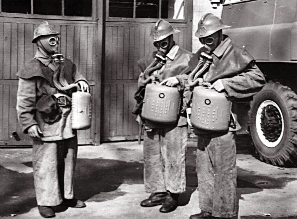 Звено ГДЗС в середине ХХ века. Фото: https://www.wiki-fire.org