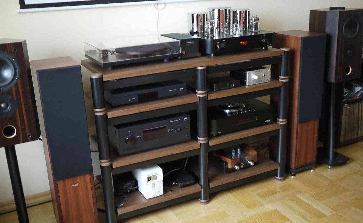 Аудиотехника Hi-Fi Hi-end