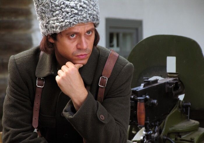 Кадр из сериала «Девять жизней Нестора Махно». 