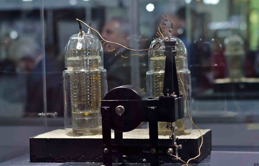 ТЕРМОЭЛЕКТРИЧЕСКАЯ БАТАРЕЯ КАРПЕНА