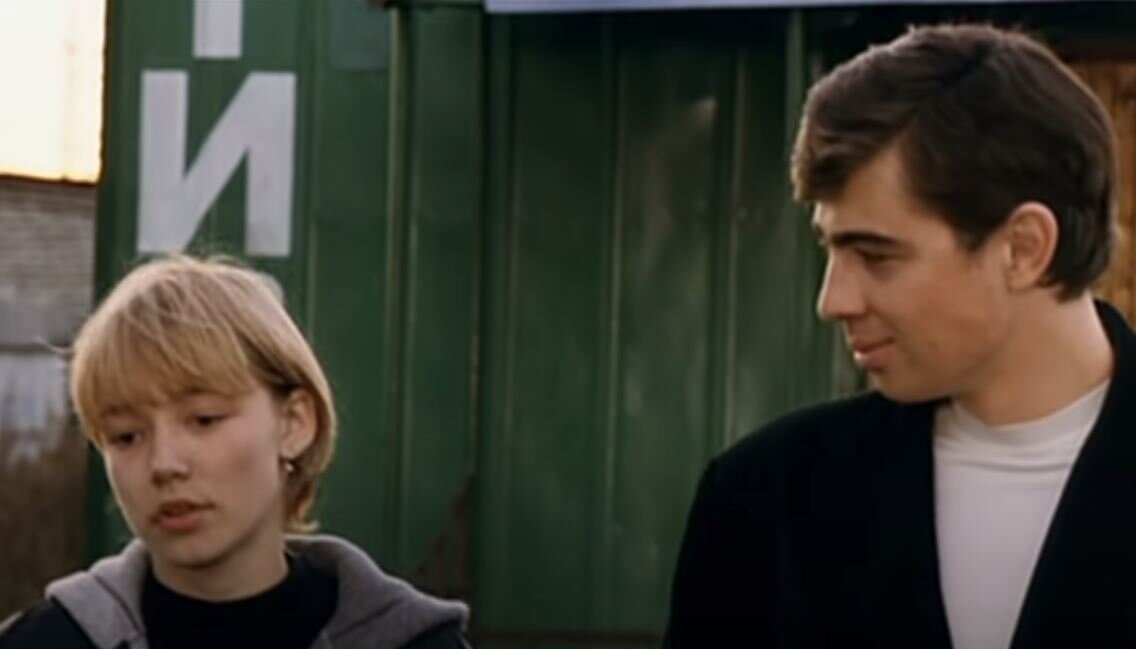 Кадры из фильма "Сестры", источник youtube