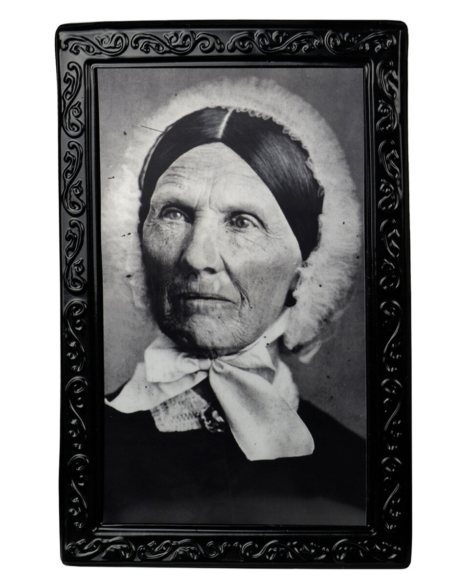 На первый взгляд всё нормально, ничего необычного.