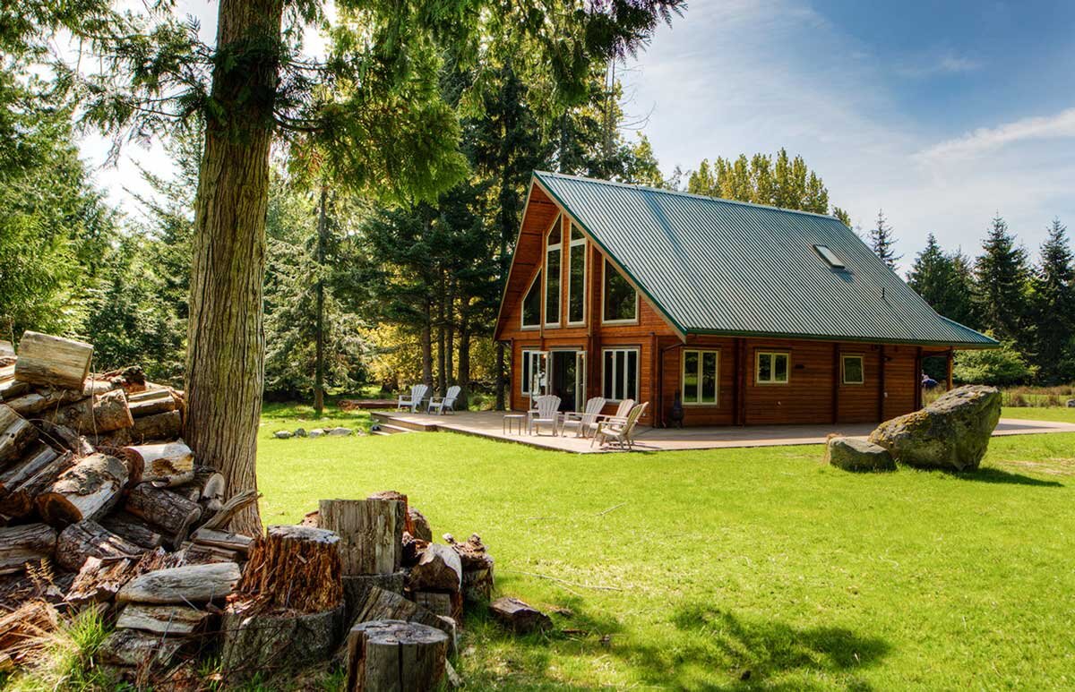 Дом на лесной опушке