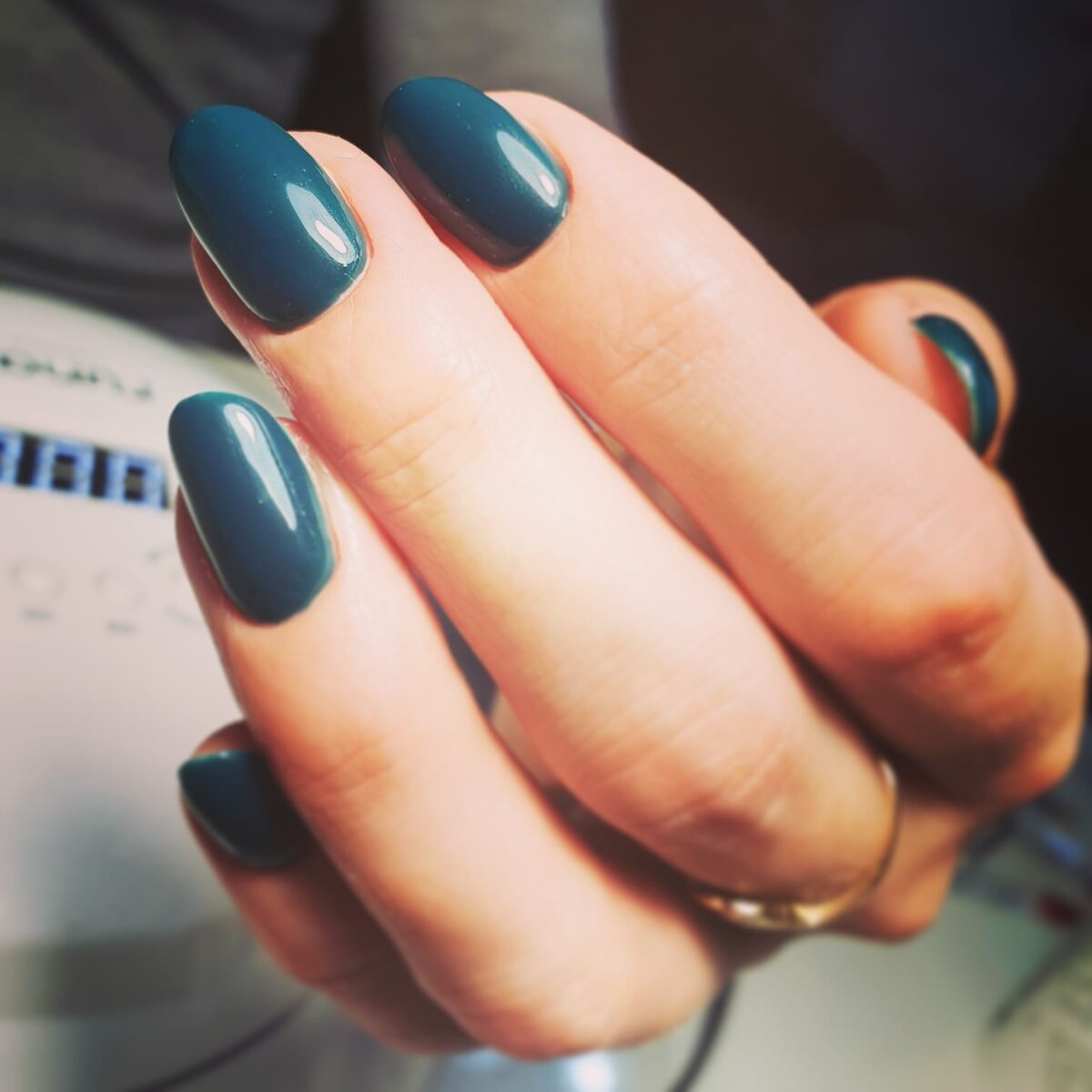 Благородный сине-зеленый 