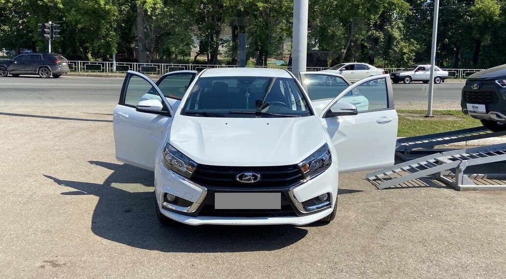 Lada Vesta SW Cross (3965)