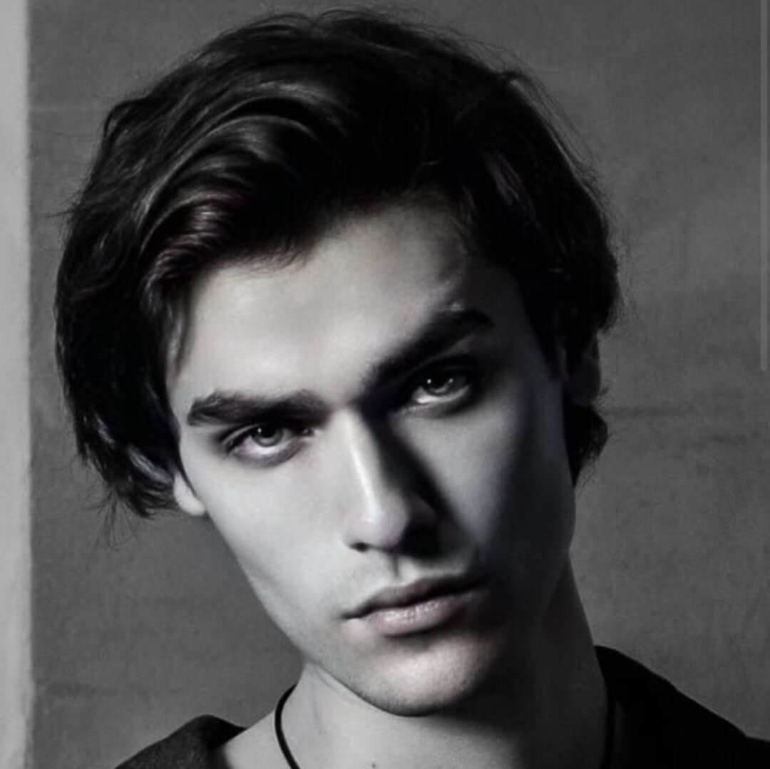 Олег Шепс, фото из открытых источников