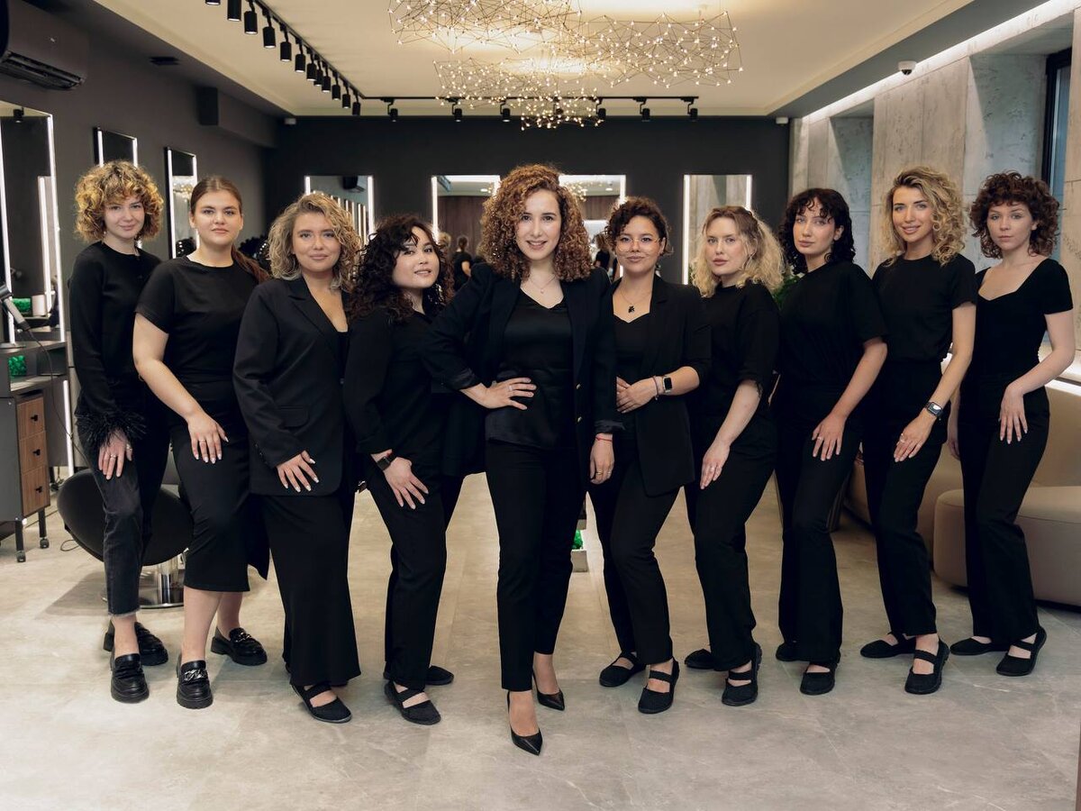 Команда ICE CURLY - те, кто помогают кудрям быть еще круче!