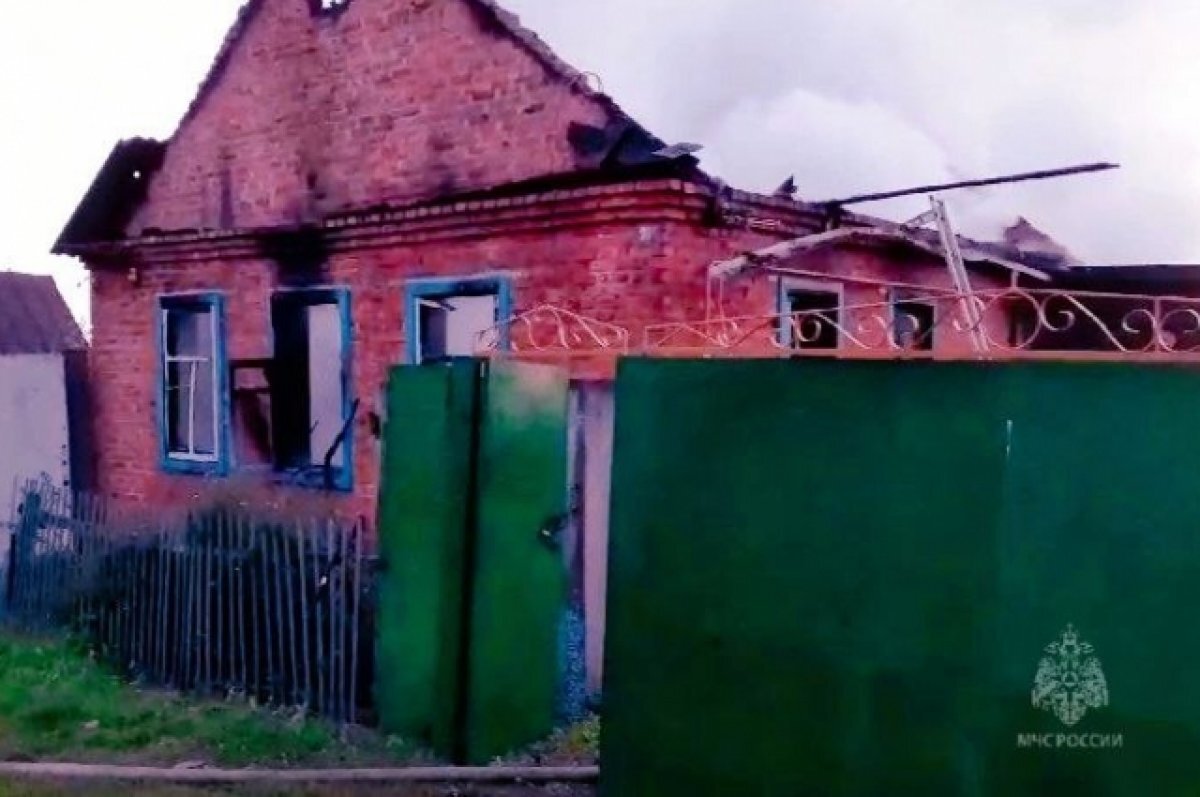    Утром 7 сентября в брянском селе Рожны загорелся жилой дом