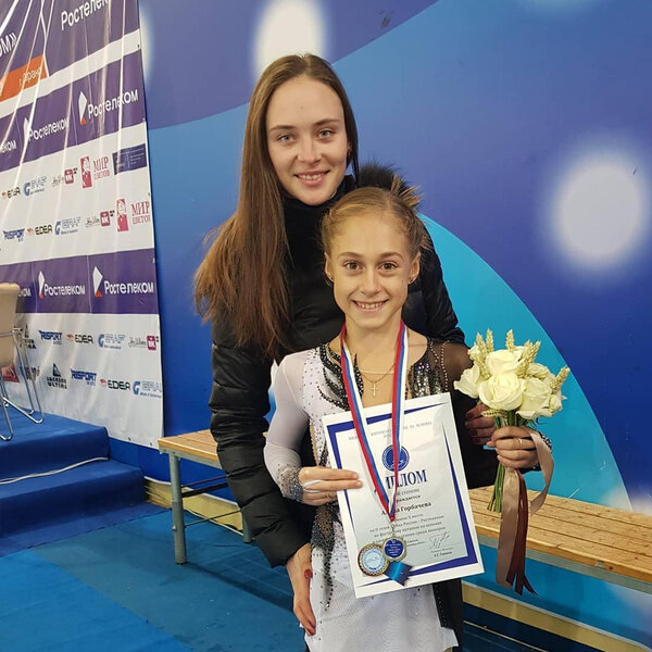 Малышка Алина с Софьей Федченко