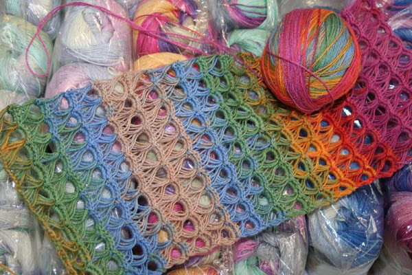 Узор с вытянутыми петлями