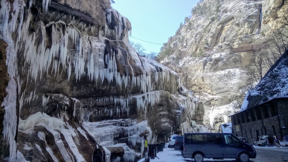 Чегемские водопады, Кабардино-Балкария. 