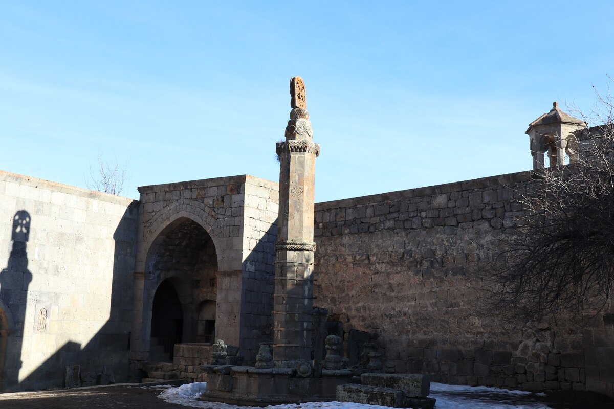 Прекрасная Армения: монастырь Татев и самая длинная в мире канатка «Крылья Татева»