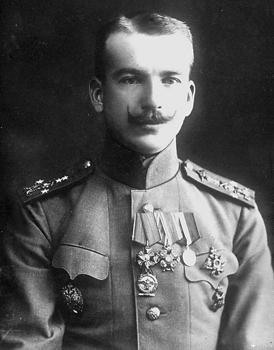 Штабс-капитан Петр Нестеров.