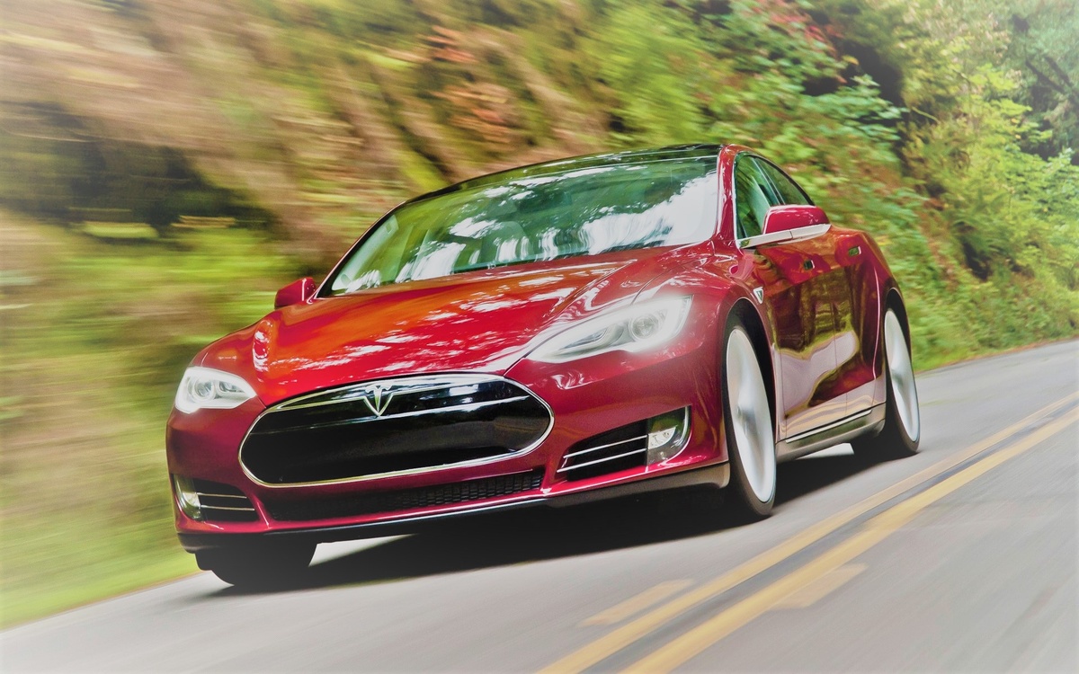 Tesla model S