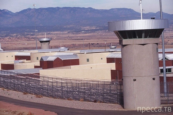 Вид тюрьмы.