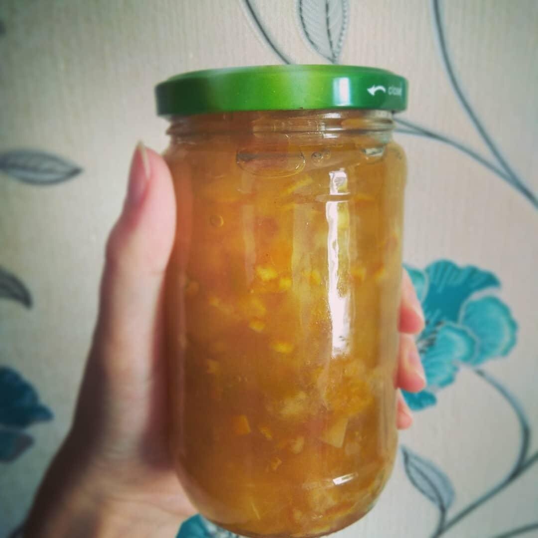 У него даже цвет аппетитно солнечный