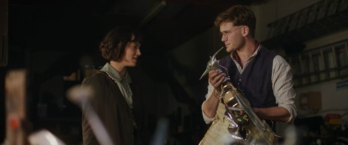 Кадр из фильма (источник: https://www.headgearfilms.com)