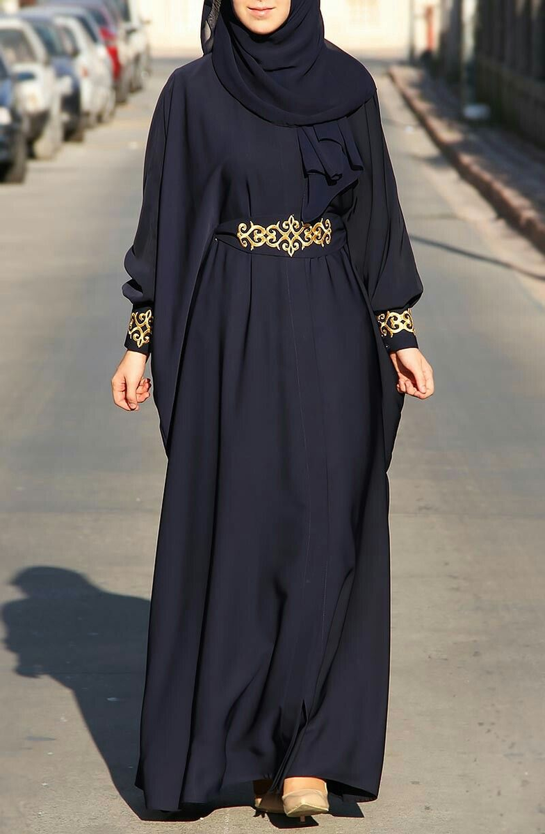 Мусульманские комплекты. Хиджаб Абая 2022 мода. Абайя паранджа хиджаб. Хиджаб Абая 2021 мода. Дубай Абая либослари.