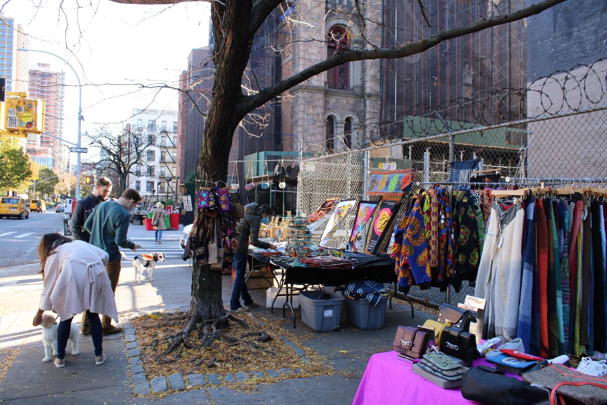 Торговые ряды. Фото автора.