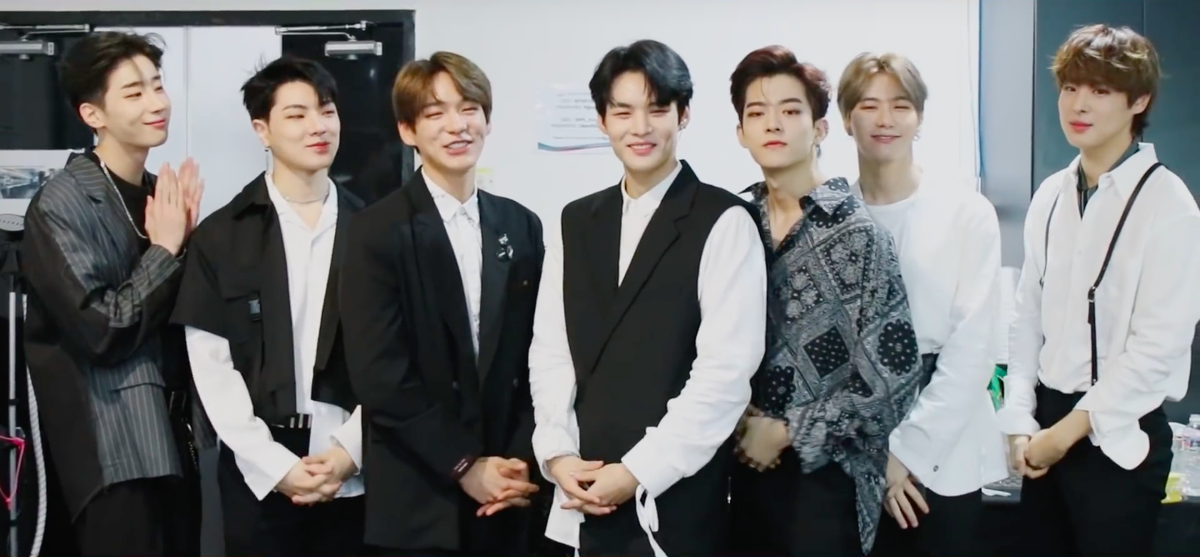 4.Victon (кор: 빅톤, стилизованный под VICTON, акроним от Voice to New World) — южнокорейская мужская группа, созданная под руководством Plan A Entertainment в 2016 году. В группу входят семь участников: Сыну, Сыншик, Чан, Сэджун, Хансэ, Бёнчан, Субин. Дебют состоялся 9 ноября 2016 года, с мини-альбом «Voice to New World»17 августа 2016 года Plan A Entertainment обнародовал публике подробности о новой группе (тогда известной как Plan A Boys) и их предстоящего реалити-шоу Me & 7 Men, в котором должна была быть хроника подготовки группы к дебюту. 30 августа 2016 года Me & 7 Men начали трансляцию своего первого эпизода на Mnet. 1 сентября 2016 года Сыншик, Сэджун и Хансэ выпустили цифровой сингл «Plan A Boys» в сотрудничестве с напарником «Huh Gak» под названием «#Begin Again», музыкальное видео сопровождалось Ха и семью участниками.