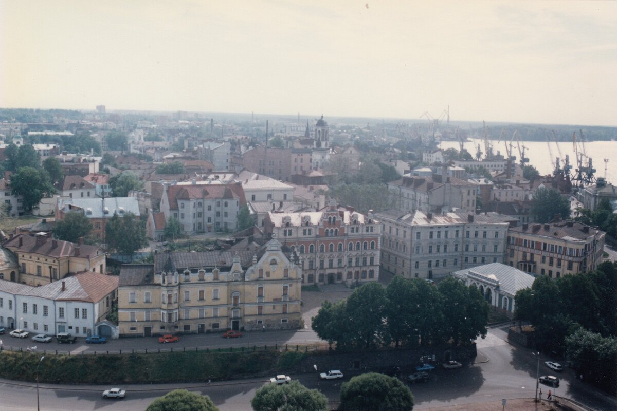 Город Выборг (фото 1996 г.)