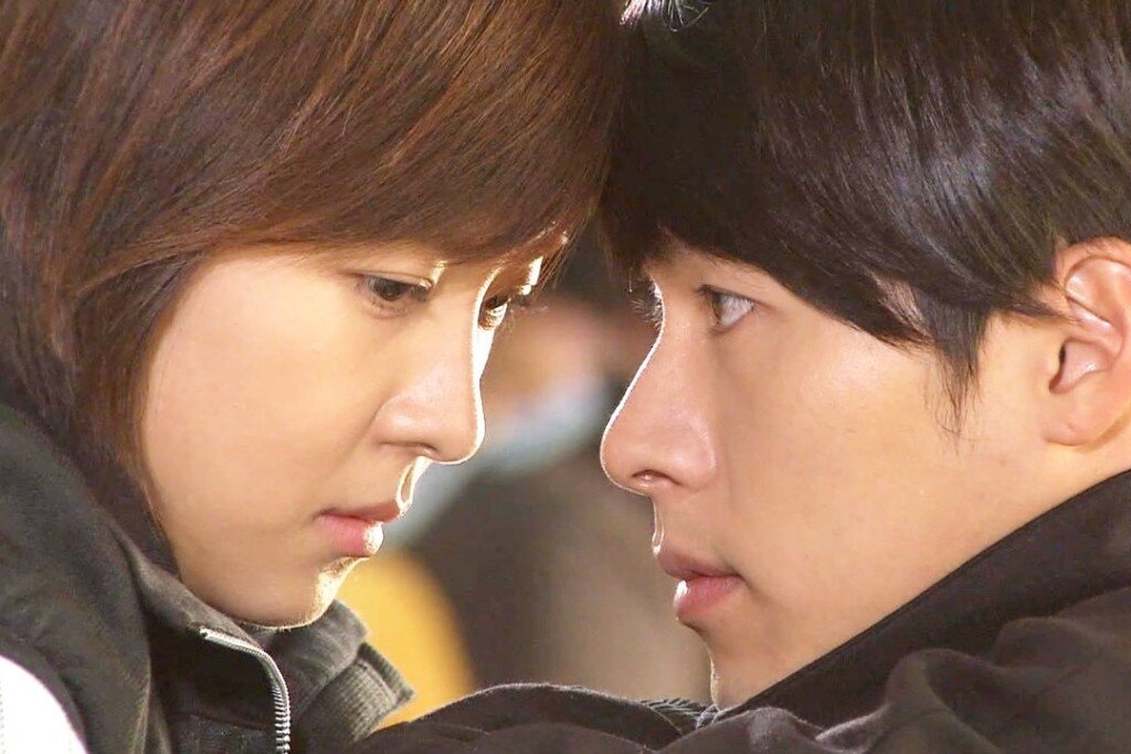 Ха Джи Вон и Хён Бин в дораме "Таинственный сад"