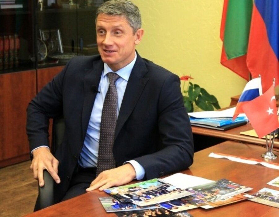 Клинцы брянской области. Глава администрации г. Шкуратов олег павлович. Шкуратов олег павлович клинцы. Мэр города клинцы.