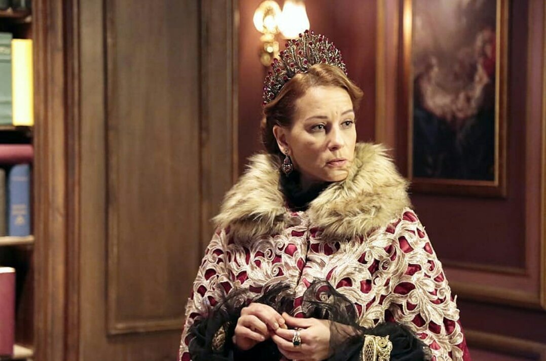 Эсма султан в сериале "Султан моего сердаца"