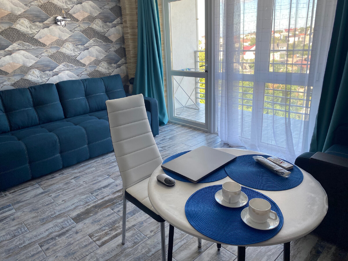 Такую квартиру мы сняли на мысе Фиолент