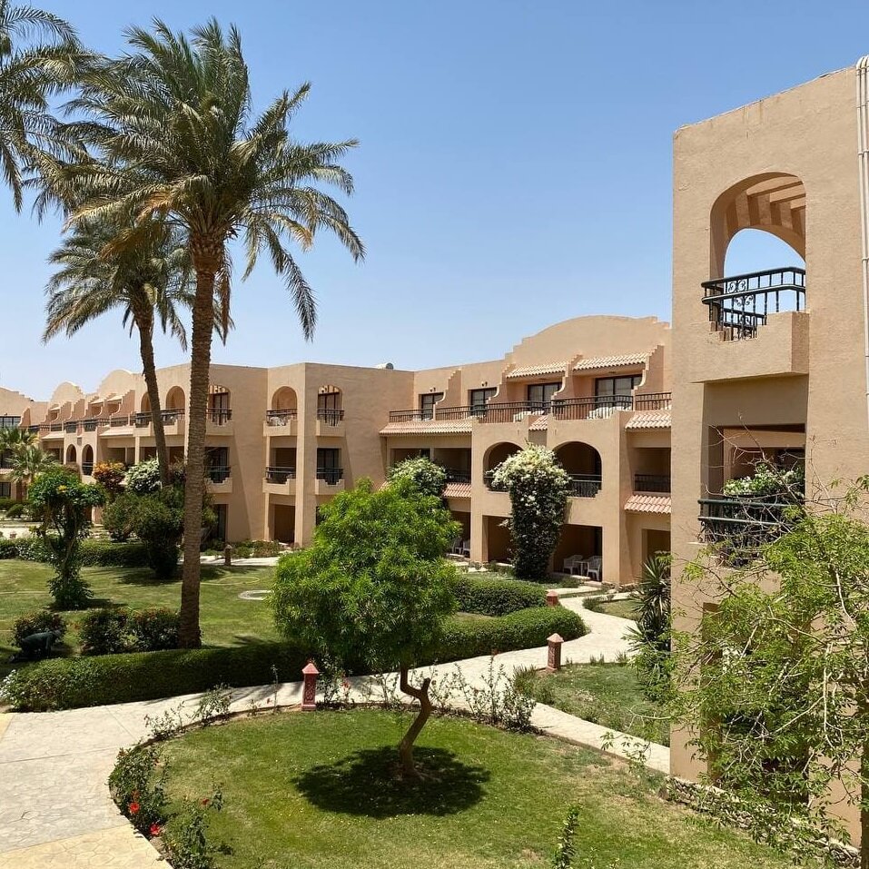 Территория отеля Али Баба