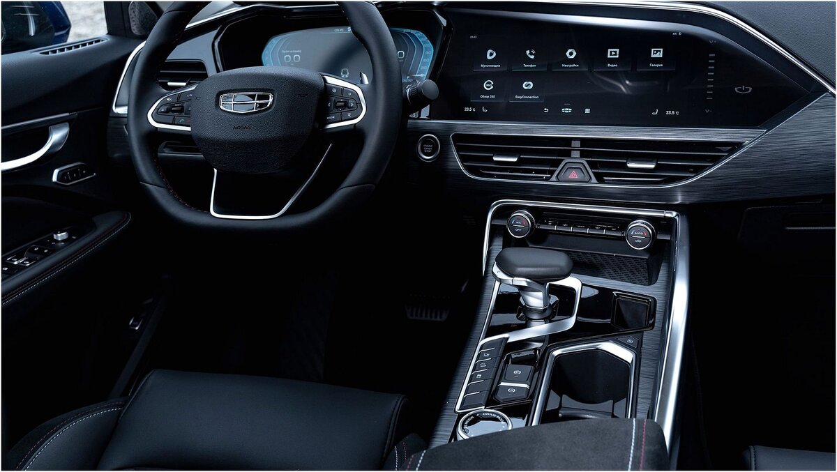 Интерьер Geely Tugella 