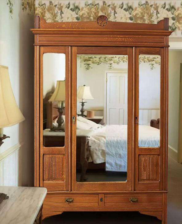 Шкаф платяной «Таинственный»