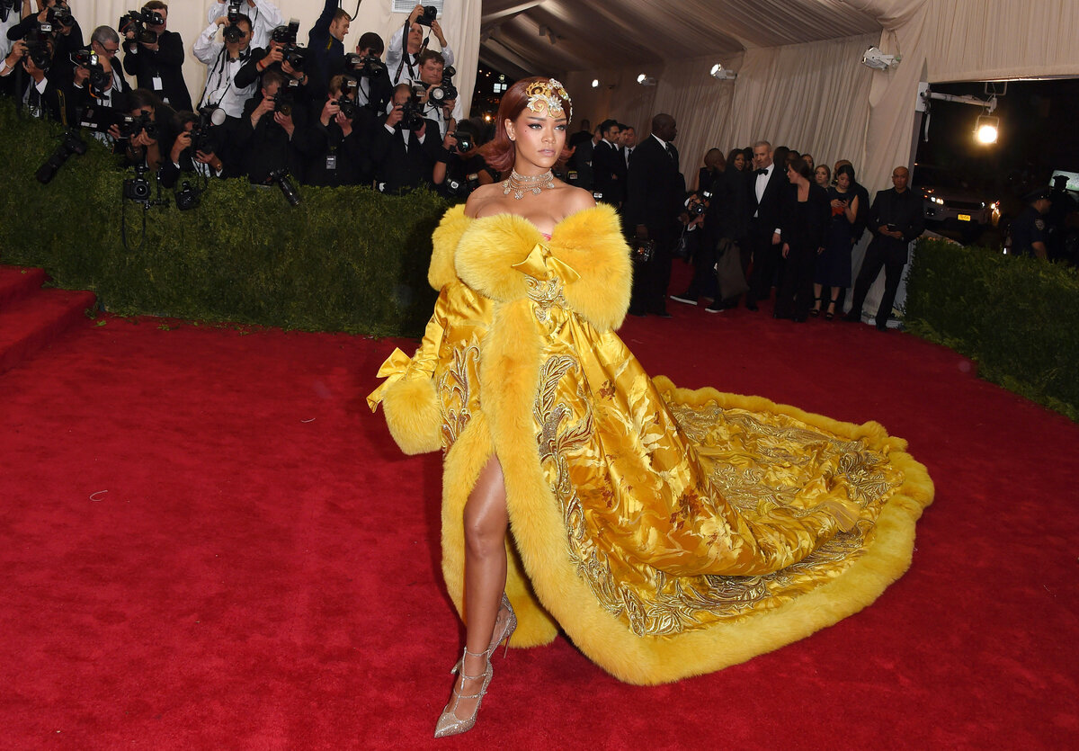 Рианна на Met Gala 2015: "Китай: зазеркалье"