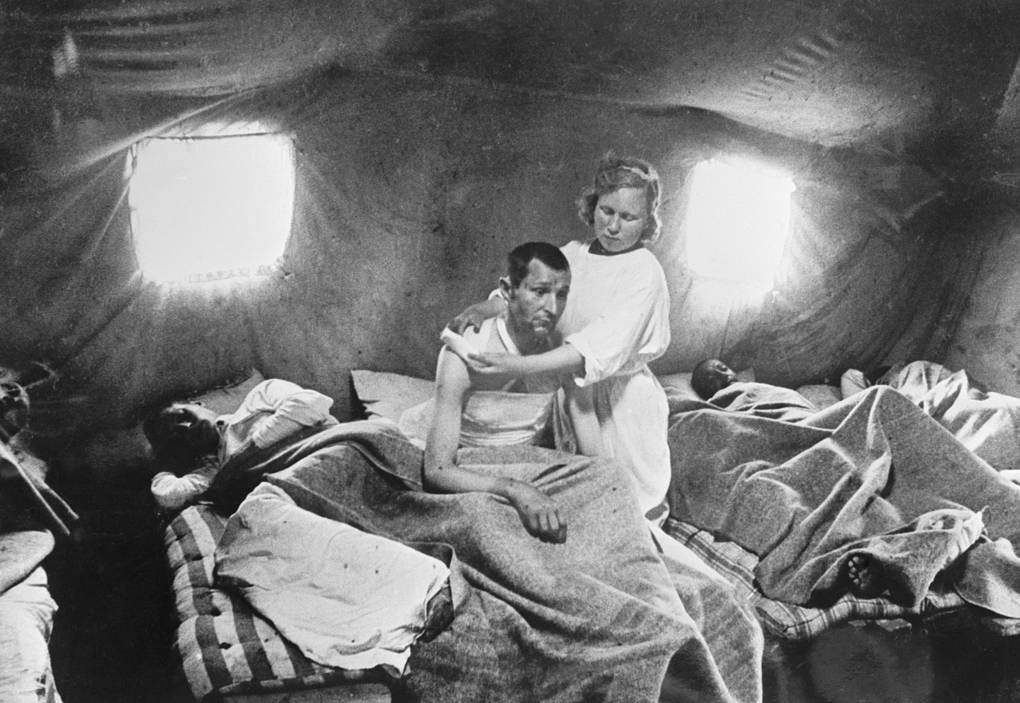 На фото: Медсанбат, 1942 год Источник фото: Олег Кнорринг/ТАСС