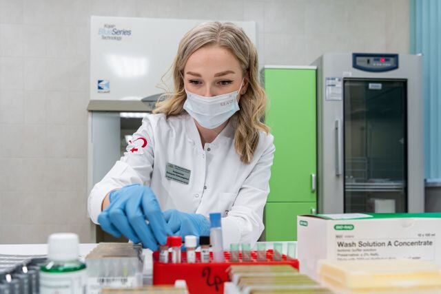    Почему отказывают в вакцинации «Спутник-Лайт»?