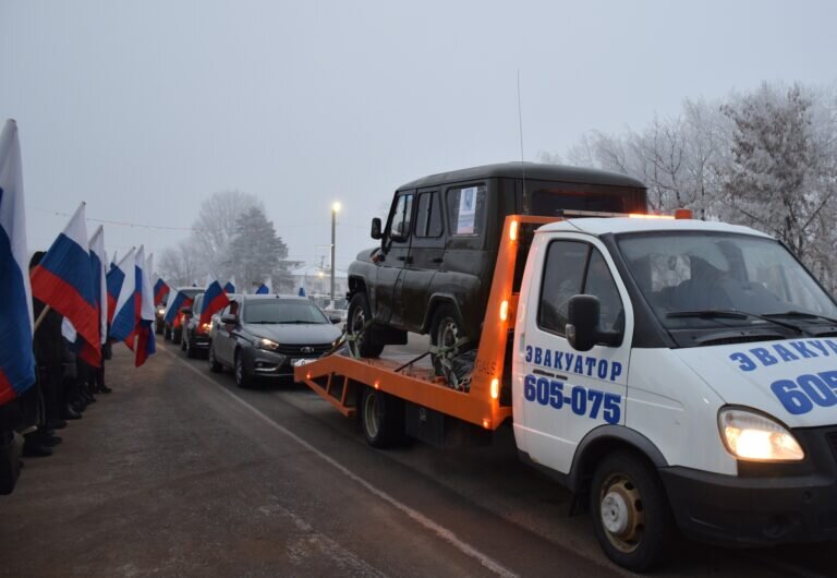    Из Ташлинского района на передовую отправили автомобиль «УАЗ Хантер» Кристина Просвиркина