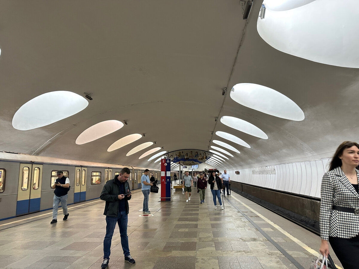 Станции метро москва 2023. Красивые станции стамбульского метро. Метро. Станция "георг-браухле-ринг", мюнхен, германия. Железнодорожная станция орехово-зуево.