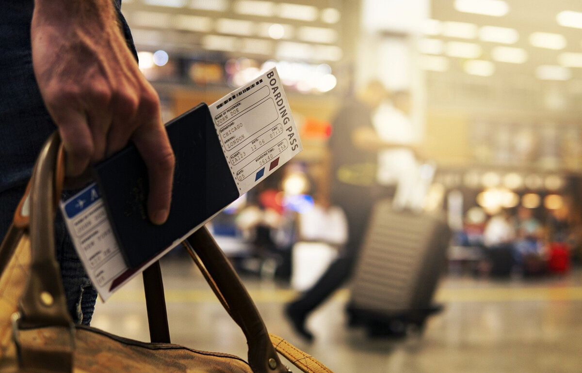 Не забудьте попросить представителя авиакомпании поставить отметку о задержке или отмене рейса. Фото: Pixabay 