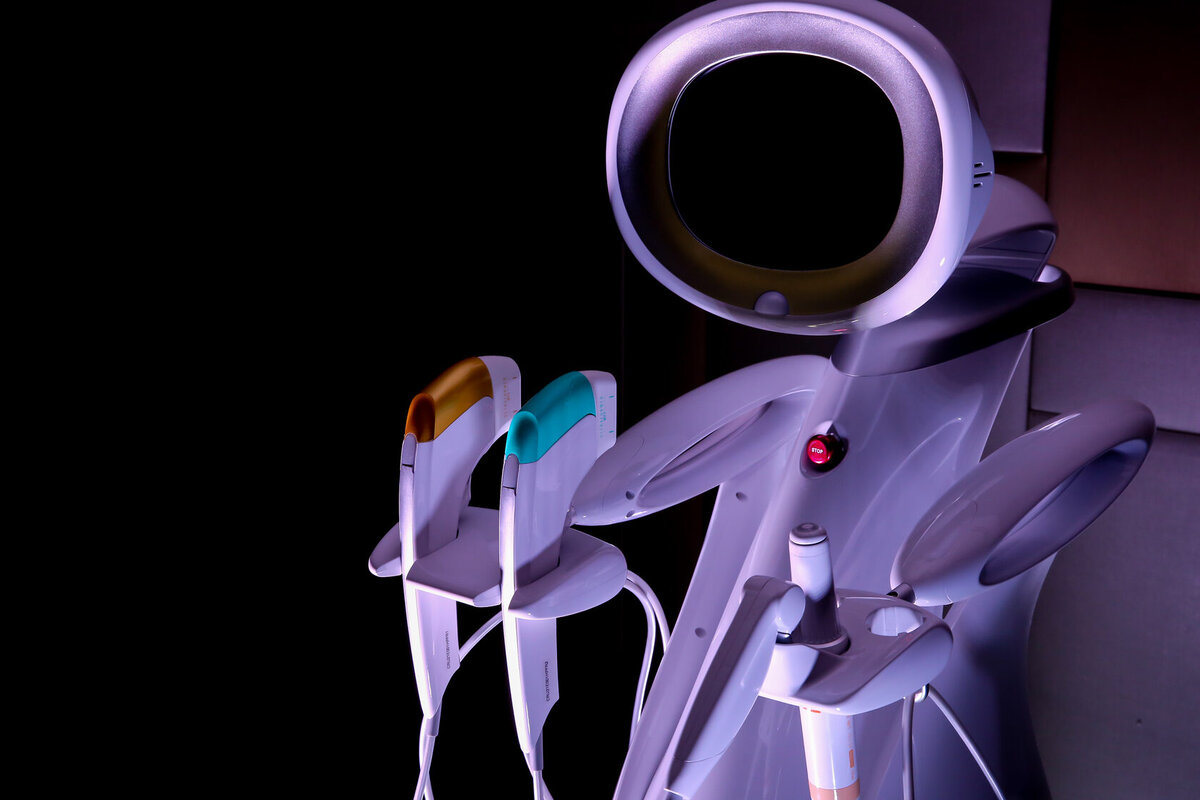 Аппарат имеет все необходимые сертификаты качества и одобрен с США (FDA), Европе (Europe CE), Сингапуре (HSA) и других стран мира.