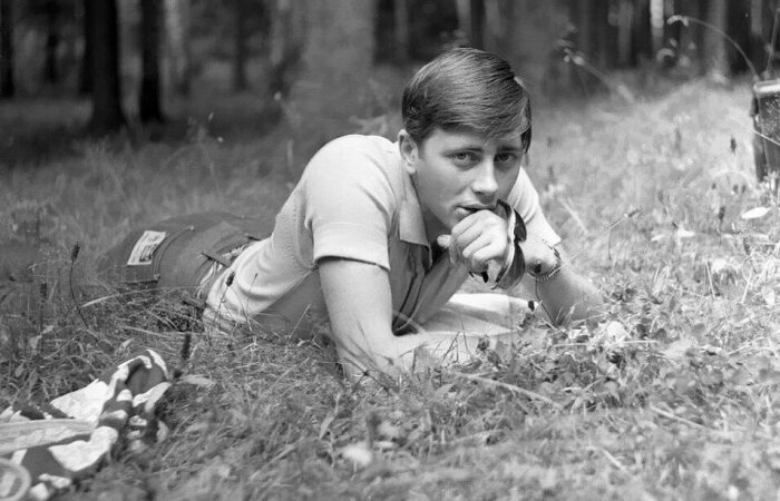  Валентин Смирнитский в молодости. / Фото: www.e-au.ru