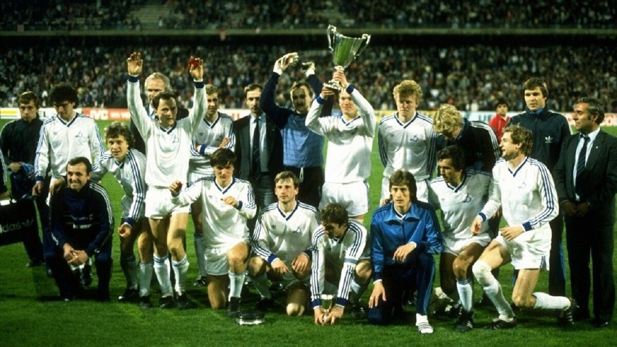 
«Динамо» с Кубком кубков в 1986 году, ua-football.com