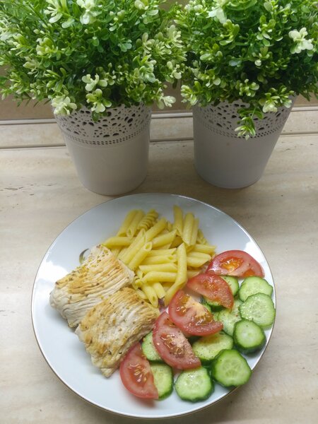 Фото обеда: макароны с индейкой и овощами